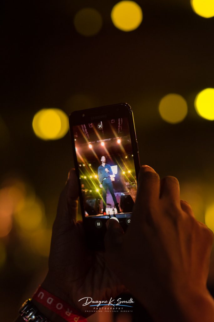 Shaggy and Friends Patron Cellphone
